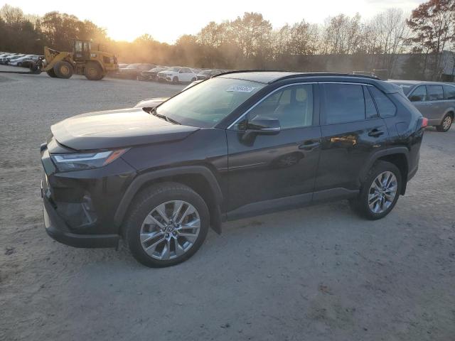 Global Auto Auctions: 2023 TOYOTA RAV4 XLE P