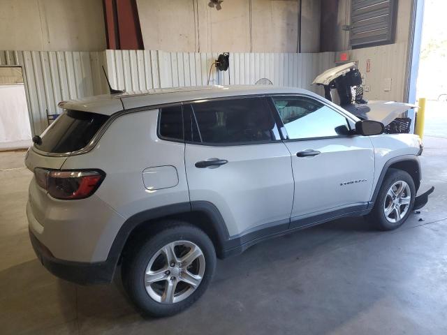 VIN 3C4NJDAN8RT114638 2024 JEEP COMPASS no.3