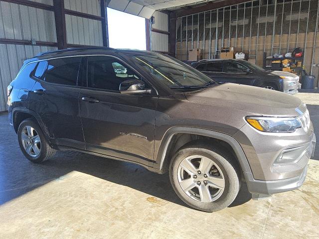 VIN 3C4NJDBB1NT149116 2022 JEEP COMPASS no.4