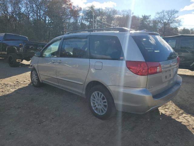 TOYOTA SIENNA LE 2007 silver  gas 5TDBK23C47S003253 photo #3