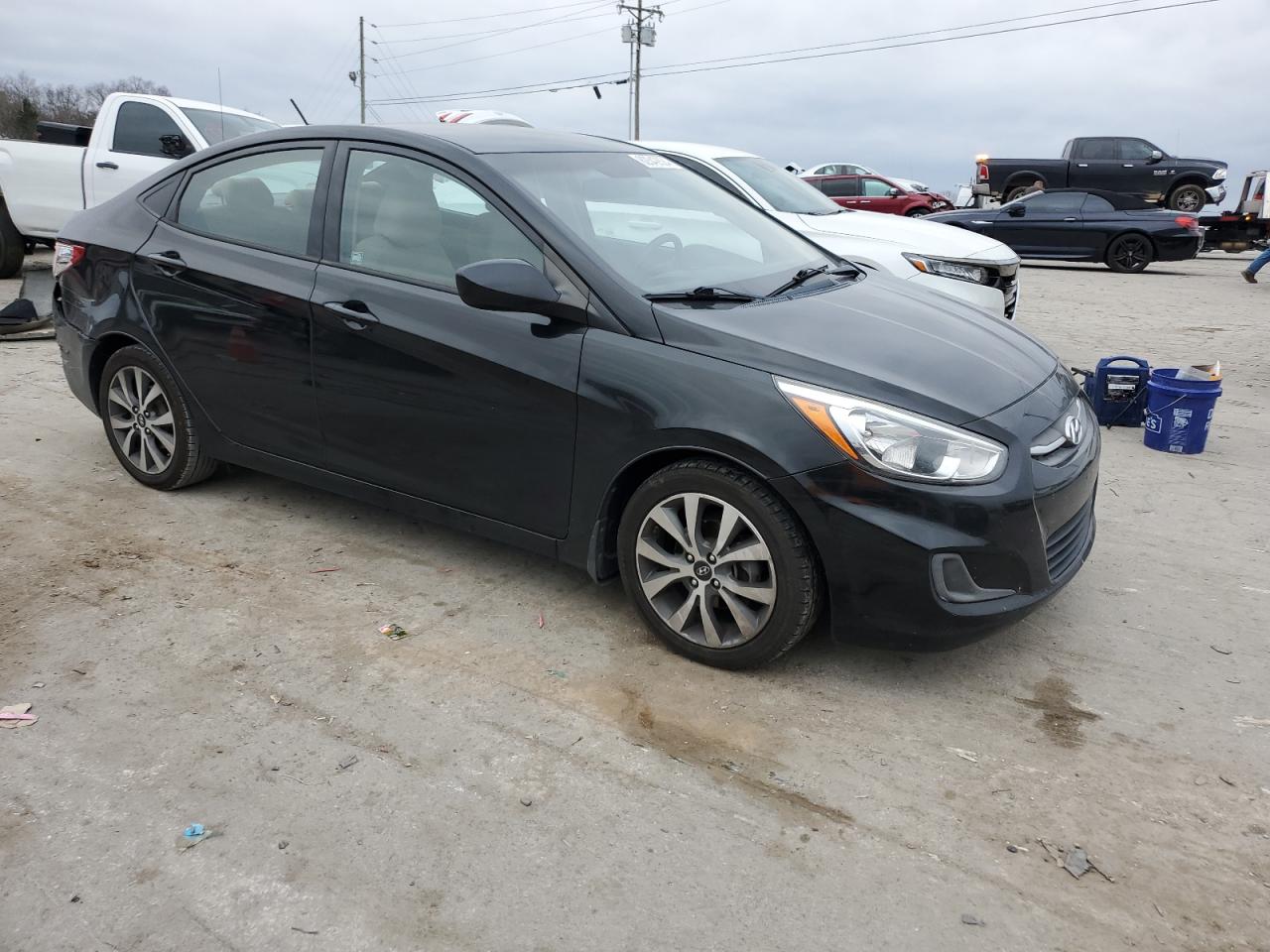 Lot #3028539966 2017 HYUNDAI ACCENT SE