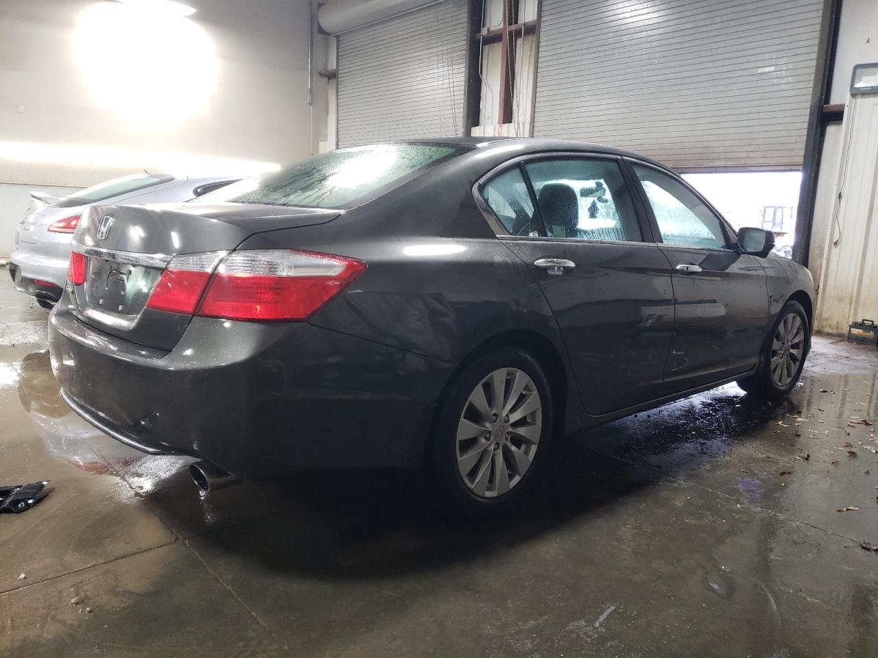 Lot #2994108256 2014 HONDA ACCORD EX