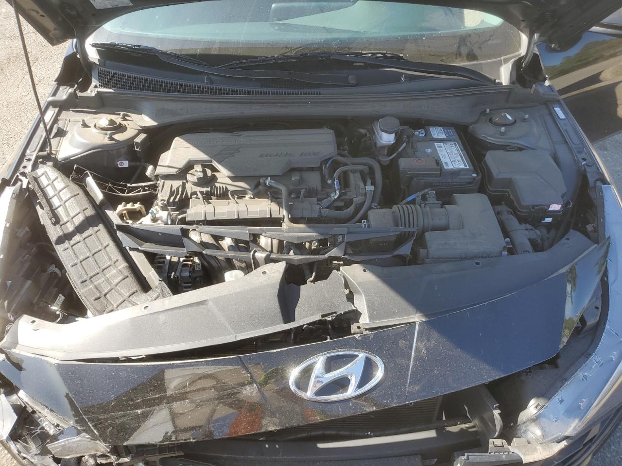 Lot #3028342828 2023 HYUNDAI ELANTRA SE