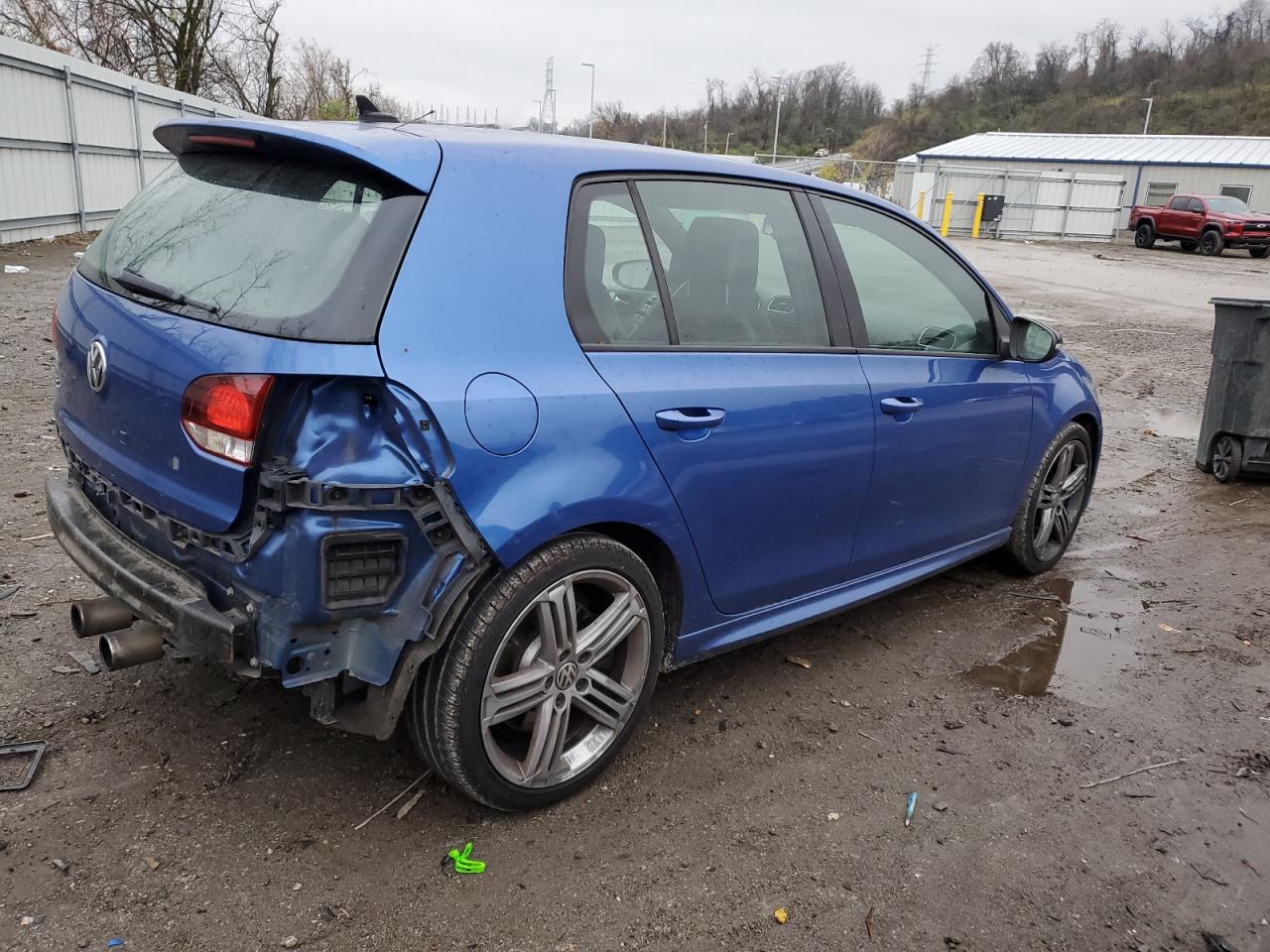 Lot #2987033775 2013 VOLKSWAGEN GOLF R