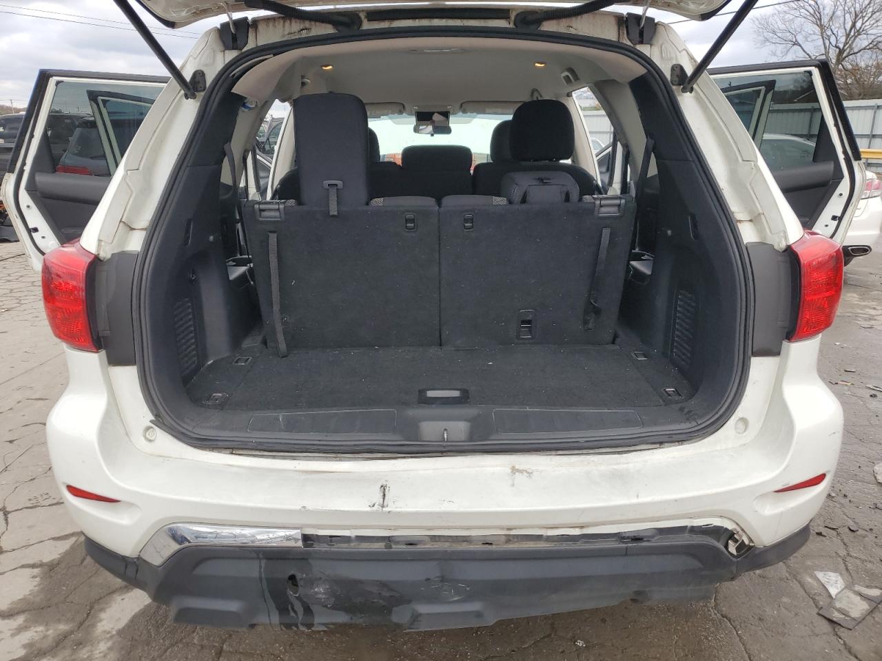 Lot #3025984958 2017 NISSAN PATHFINDER