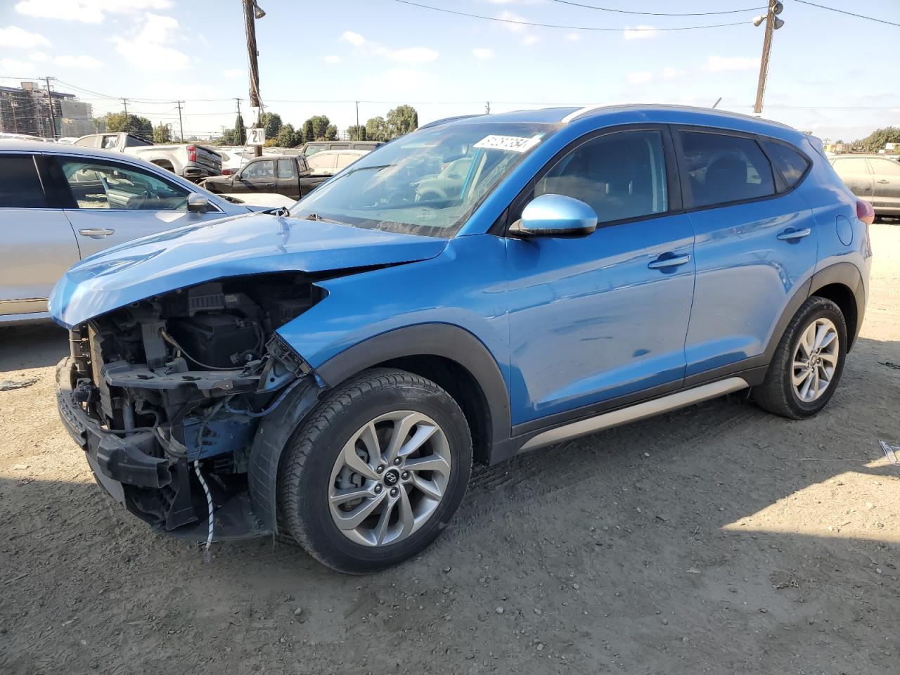  Salvage Hyundai TUCSON