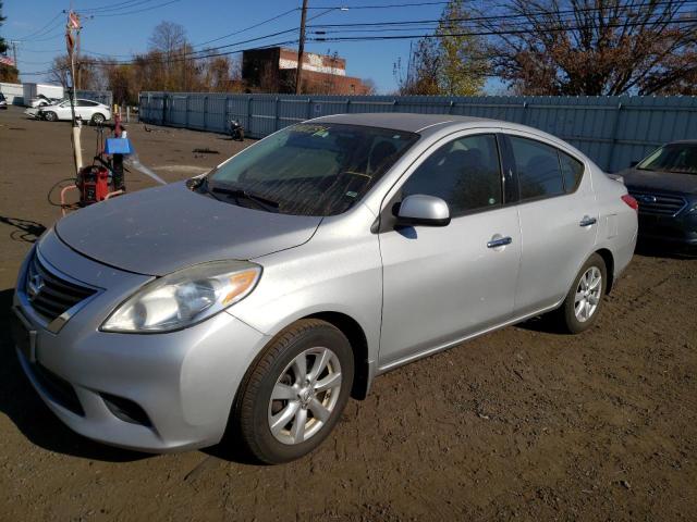 NISSAN VERSA S