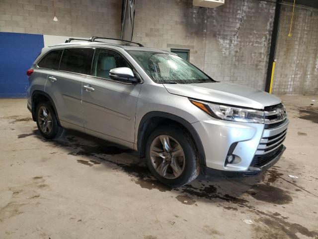 VIN 5TDDZRFH2HS363529 2017 Toyota Highlander, Limited no.4