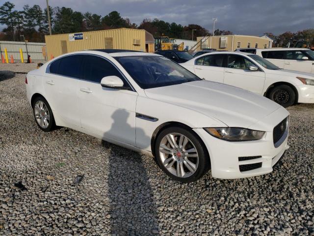 2019 JAGUAR XE SAJAR4FX6KCP52410