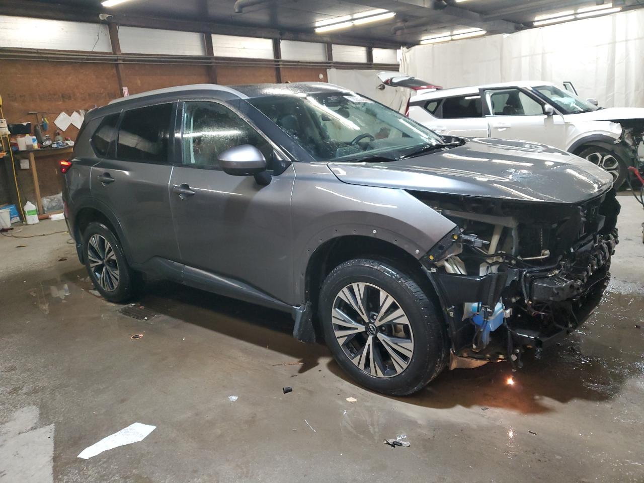 Lot #2994183404 2023 NISSAN ROGUE SV