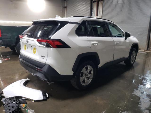 2020 TOYOTA RAV4 XLE - 2T3P1RFV7LW132840