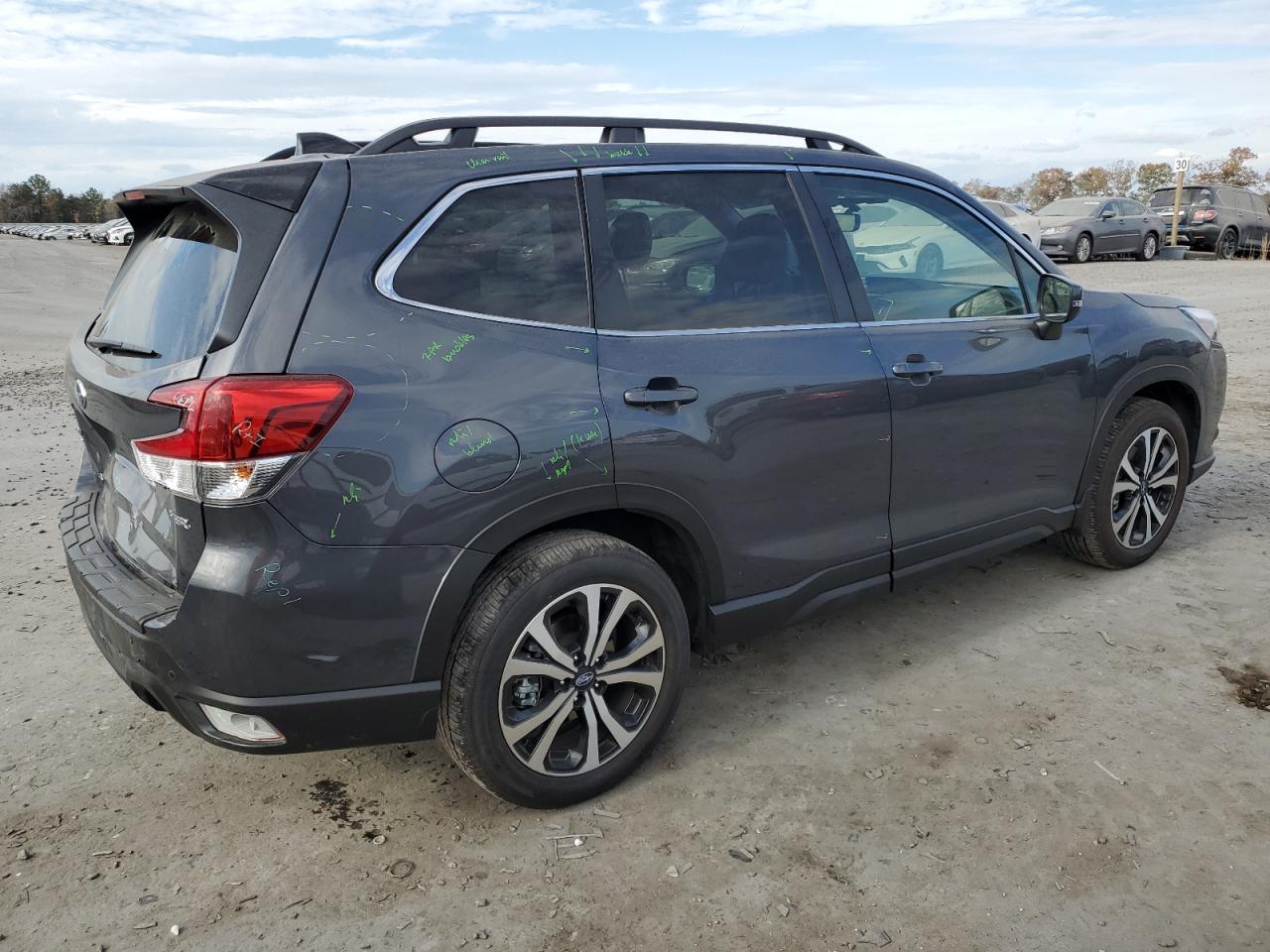 Lot #2974253365 2024 SUBARU FORESTER L