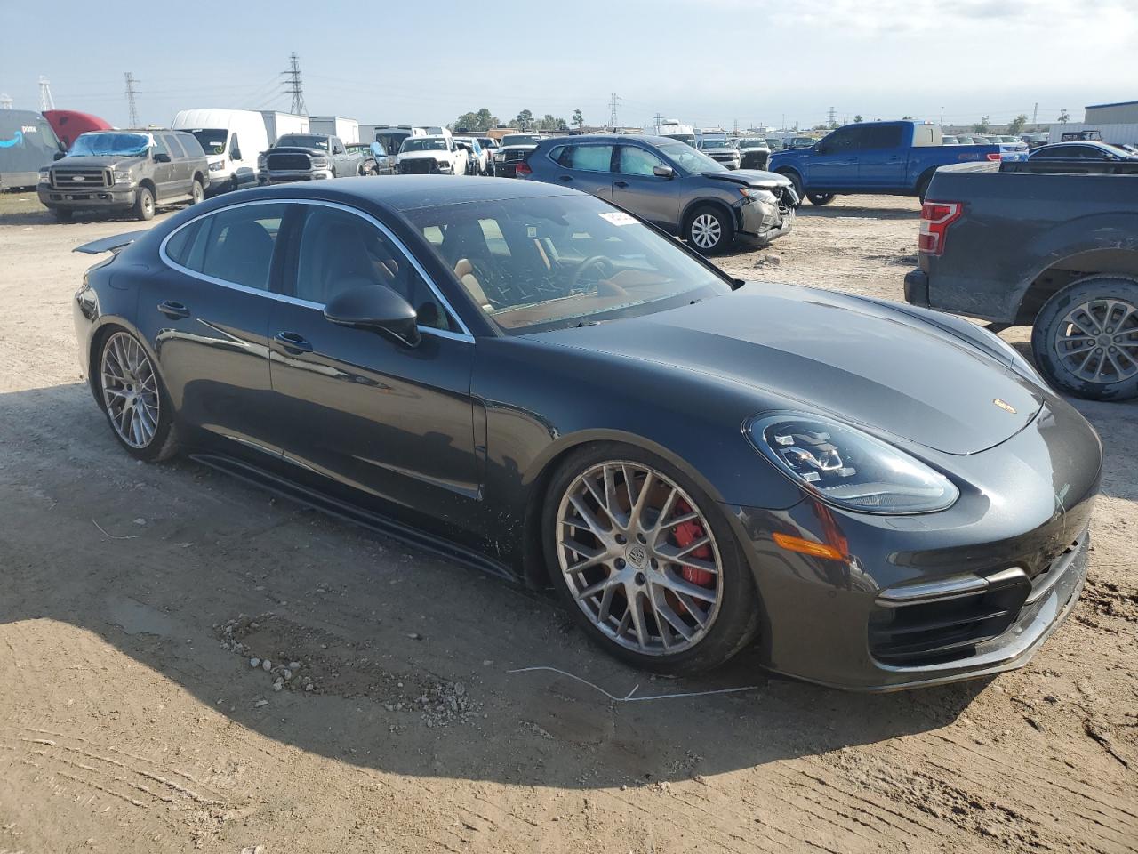 Lot #2959474704 2019 PORSCHE PANAMERA T