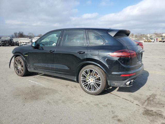 VIN WP1AE2A20HLA70933 2017 PORSCHE CAYENNE no.2