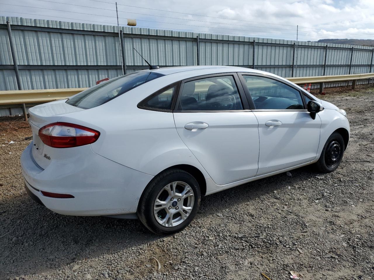 Lot #3028559948 2015 FORD FIESTA SE