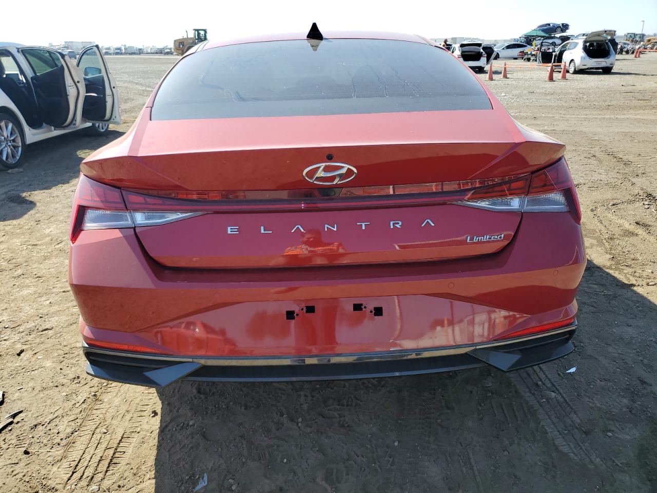 Lot #3050336904 2023 HYUNDAI ELANTRA LI