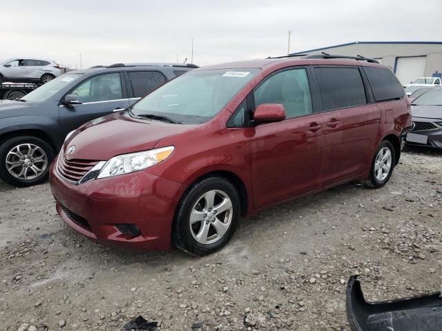 TOYOTA SIENNA LE