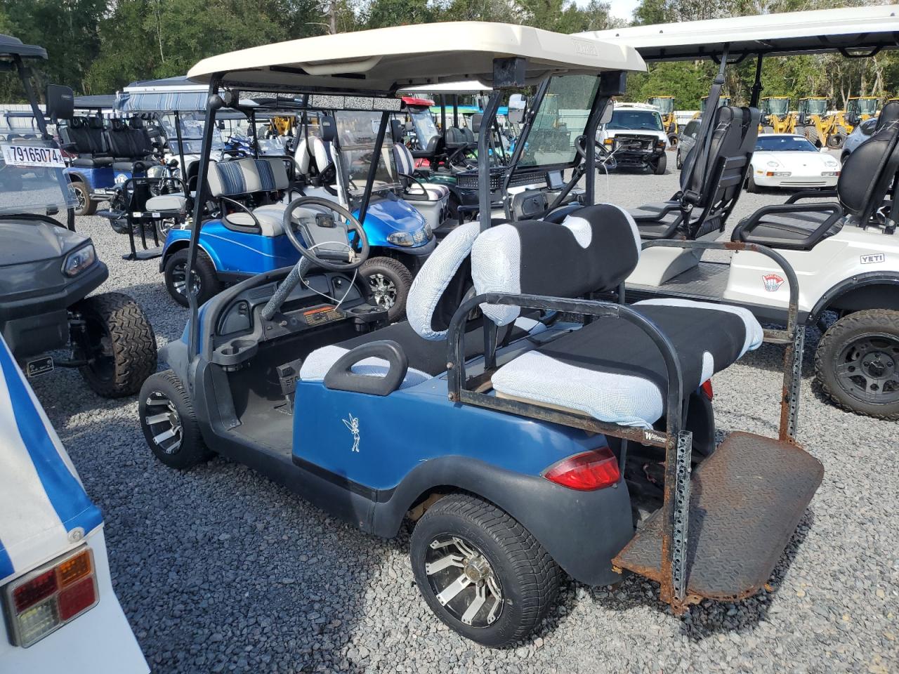 Lot #2988940543 2003 GOLF CART