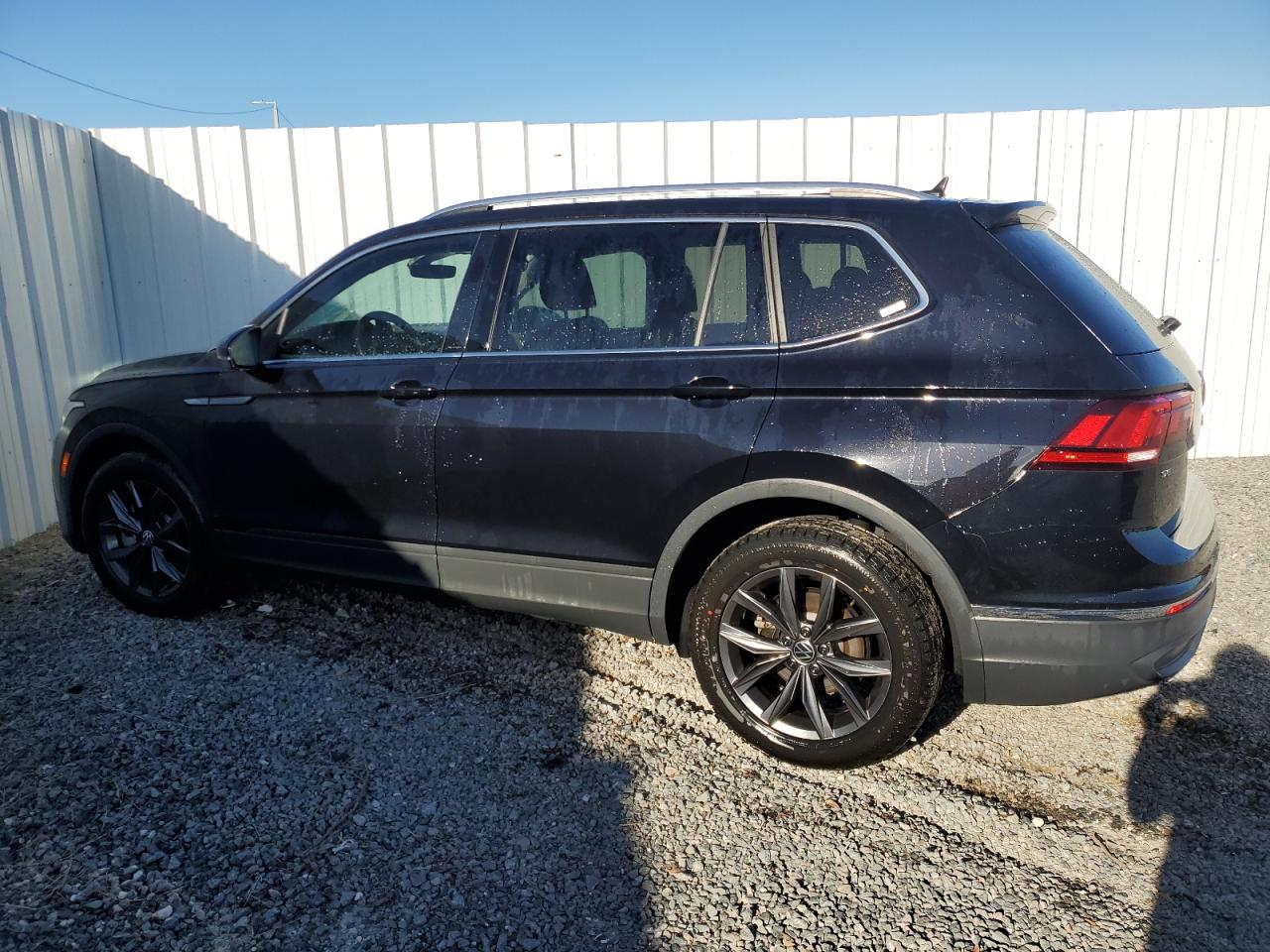 Lot #2969100346 2023 VOLKSWAGEN TIGUAN SE