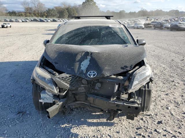 2017 TOYOTA SIENNA SE 5TDXZ3DC5HS825020