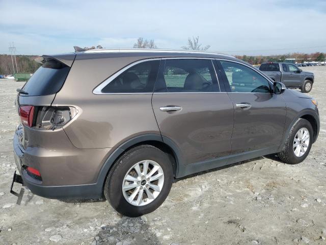 KIA SORENTO L 2019 tan  gas 5XYPG4A34KG529474 photo #4