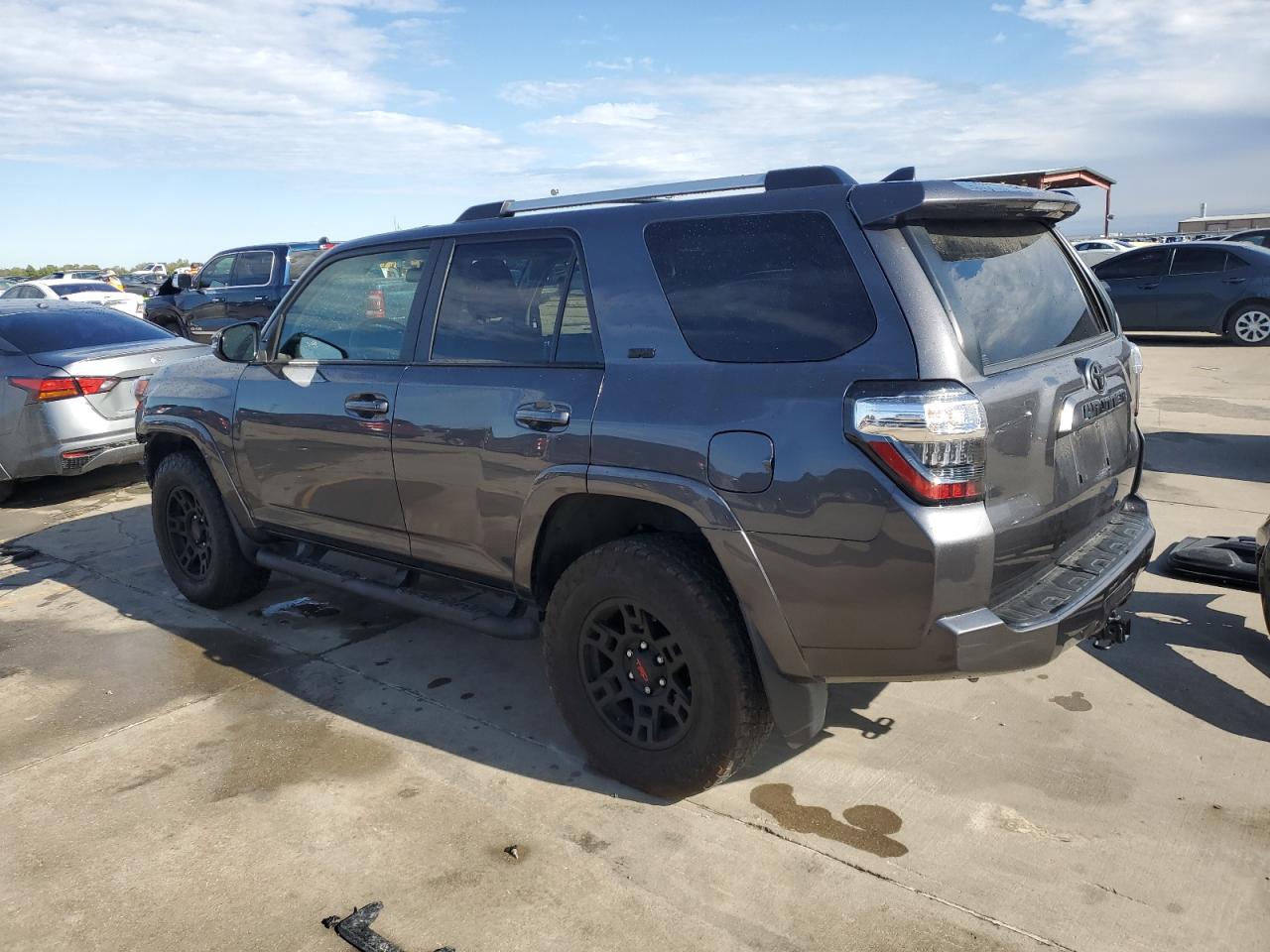 Lot #3048803781 2023 TOYOTA 4RUNNER SE