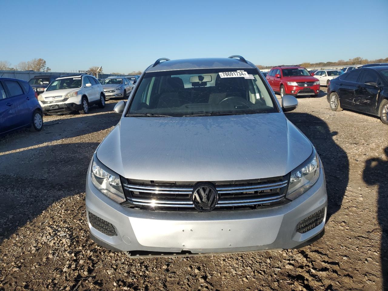 Lot #3048422070 2018 VOLKSWAGEN TIGUAN LIM