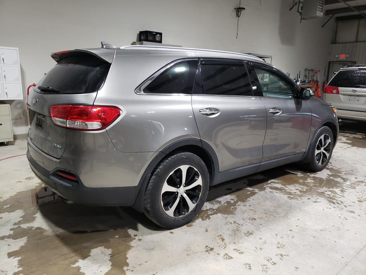 Lot #2996427390 2017 KIA SORENTO EX