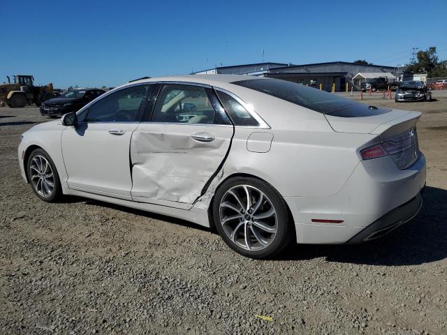 VIN 3LN6L5LU1KR618665 2019 LINCOLN MKZ no.2