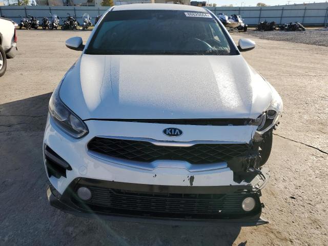 VIN 3KPF24AD6KE136852 2019 KIA FORTE no.5