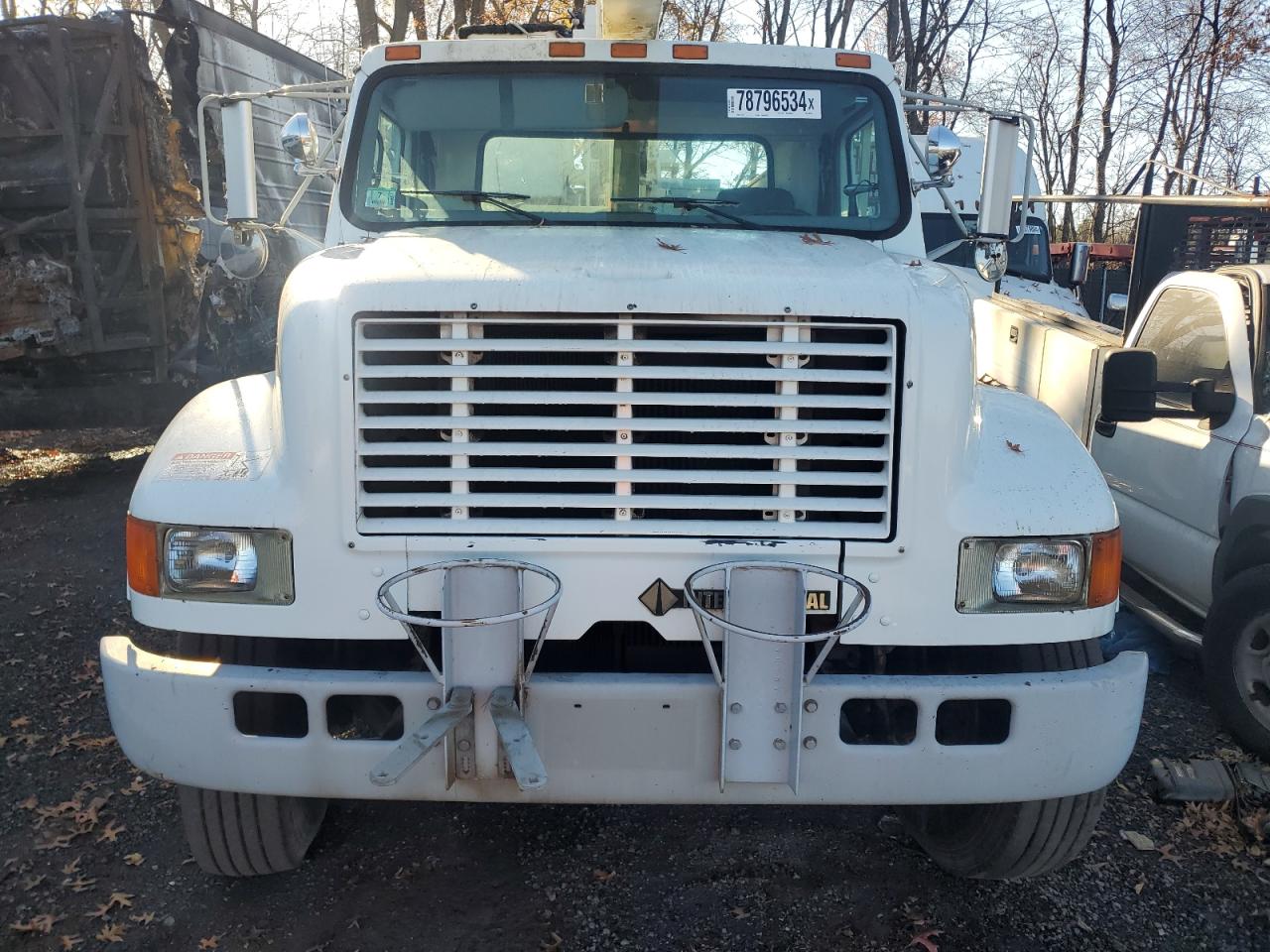 Lot #2956861964 1997 INTERNATIONAL 4000 4700