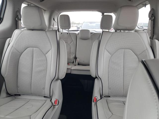 2018 CHRYSLER PACIFICA H - 2C4RC1N77JR105409