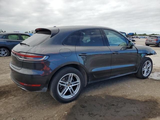 VIN WP1AA2A58LLB09721 2020 PORSCHE MACAN no.3