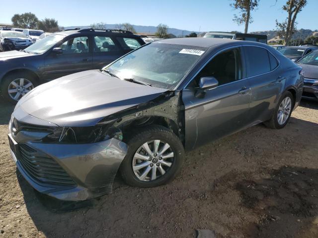 VIN 4T1B11HK4JU557436 2018 Toyota Camry, L no.1