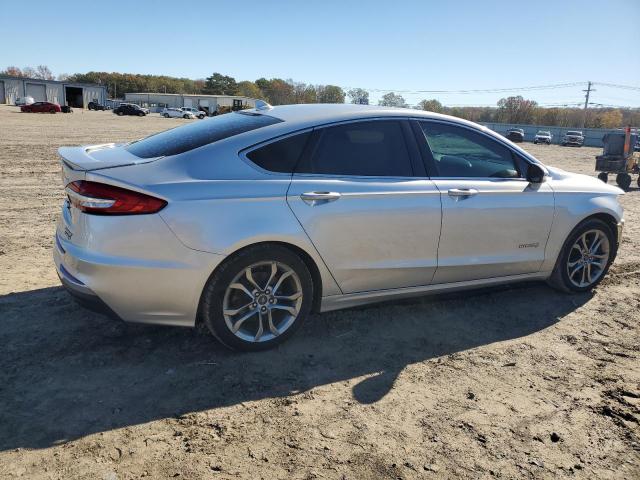 2019 FORD FUSION TIT - 3FA6P0RUXKR273290