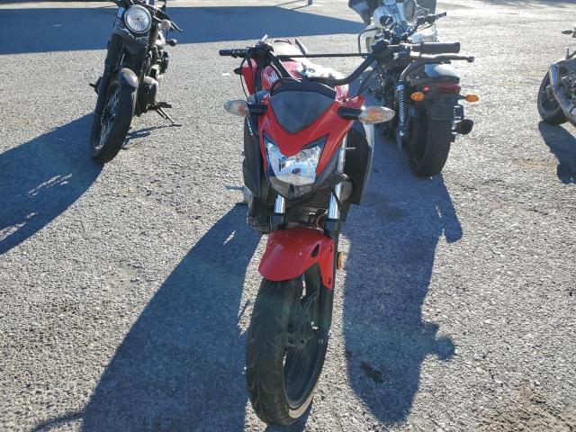 HONDA CB300 F 2015 red  gas MLHNC5211F5100519 photo #3