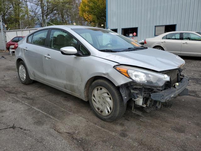 2016 KIA FORTE LX - KNAFK4A62G5515641