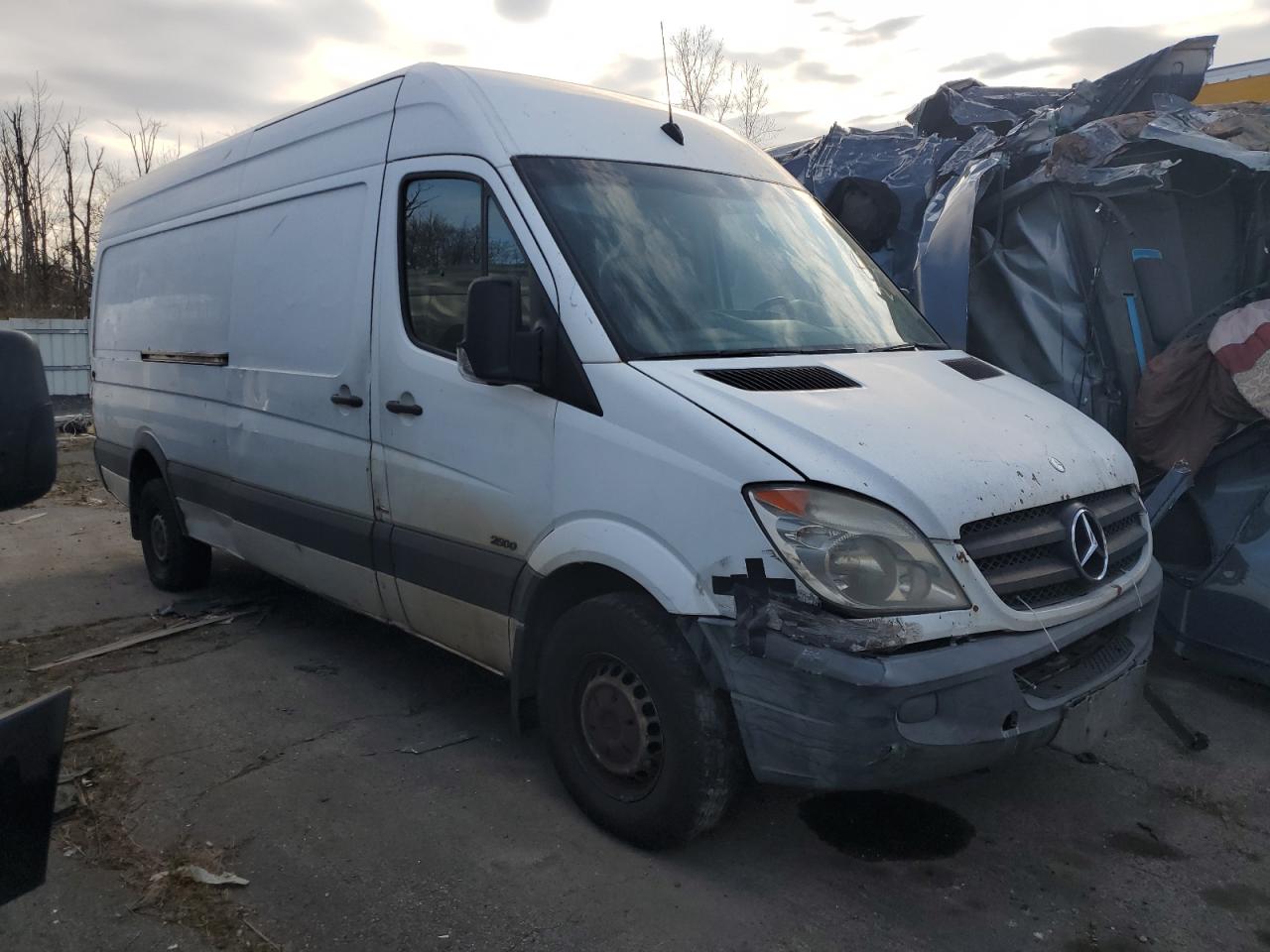 Lot #2990796354 2012 MERCEDES-BENZ SPRINTER 2