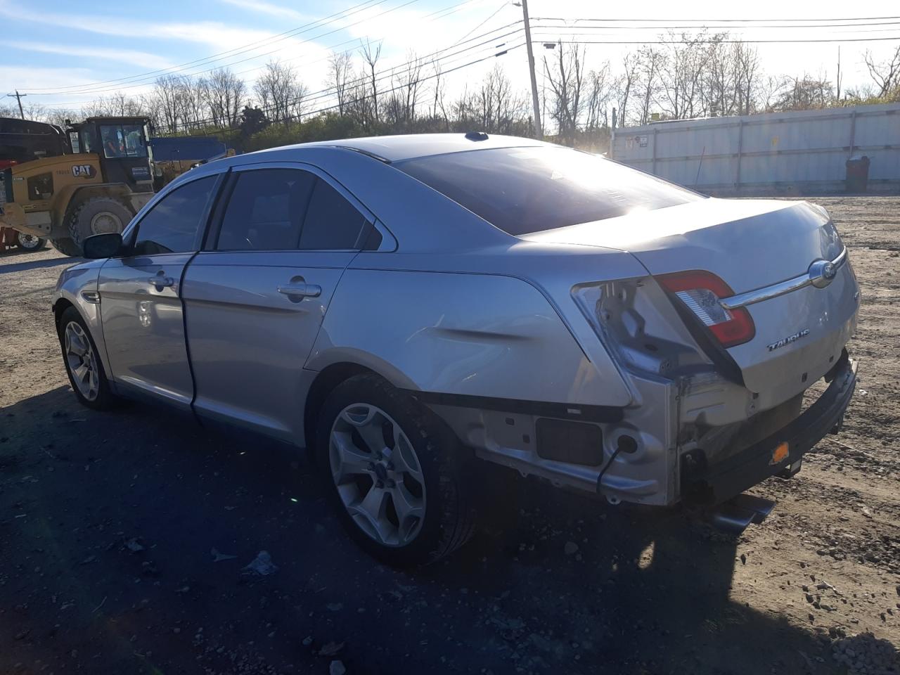 Lot #3020708929 2011 FORD TAURUS SEL