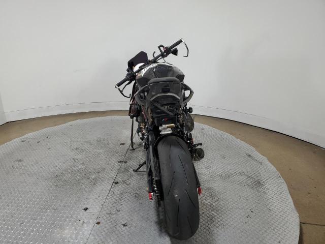 2022 BMW S 1000 R WB10E5303N6E77441