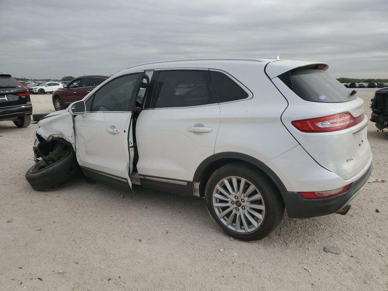 Lot #3030686094 2019 LINCOLN MKC