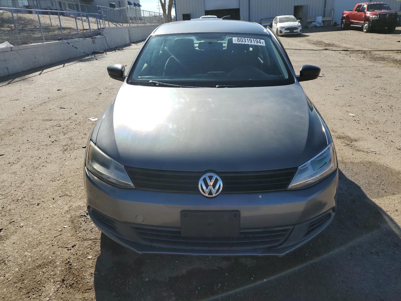 Lot #2989403647 2013 VOLKSWAGEN JETTA BASE