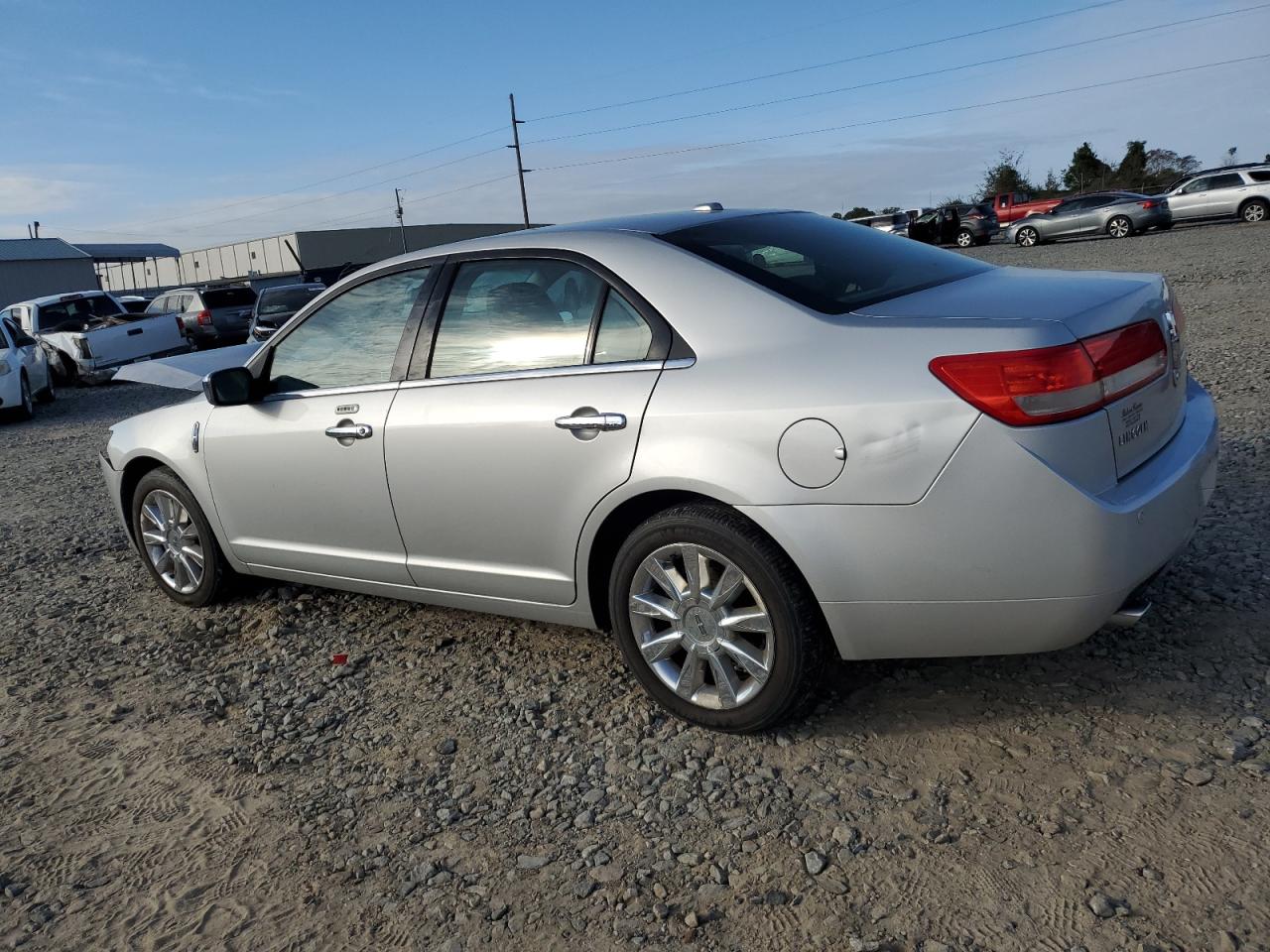 Lot #3020678937 2010 LINCOLN MKZ