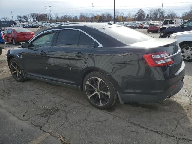 VIN 1FAHP2H85GG137768 2016 FORD TAURUS no.2