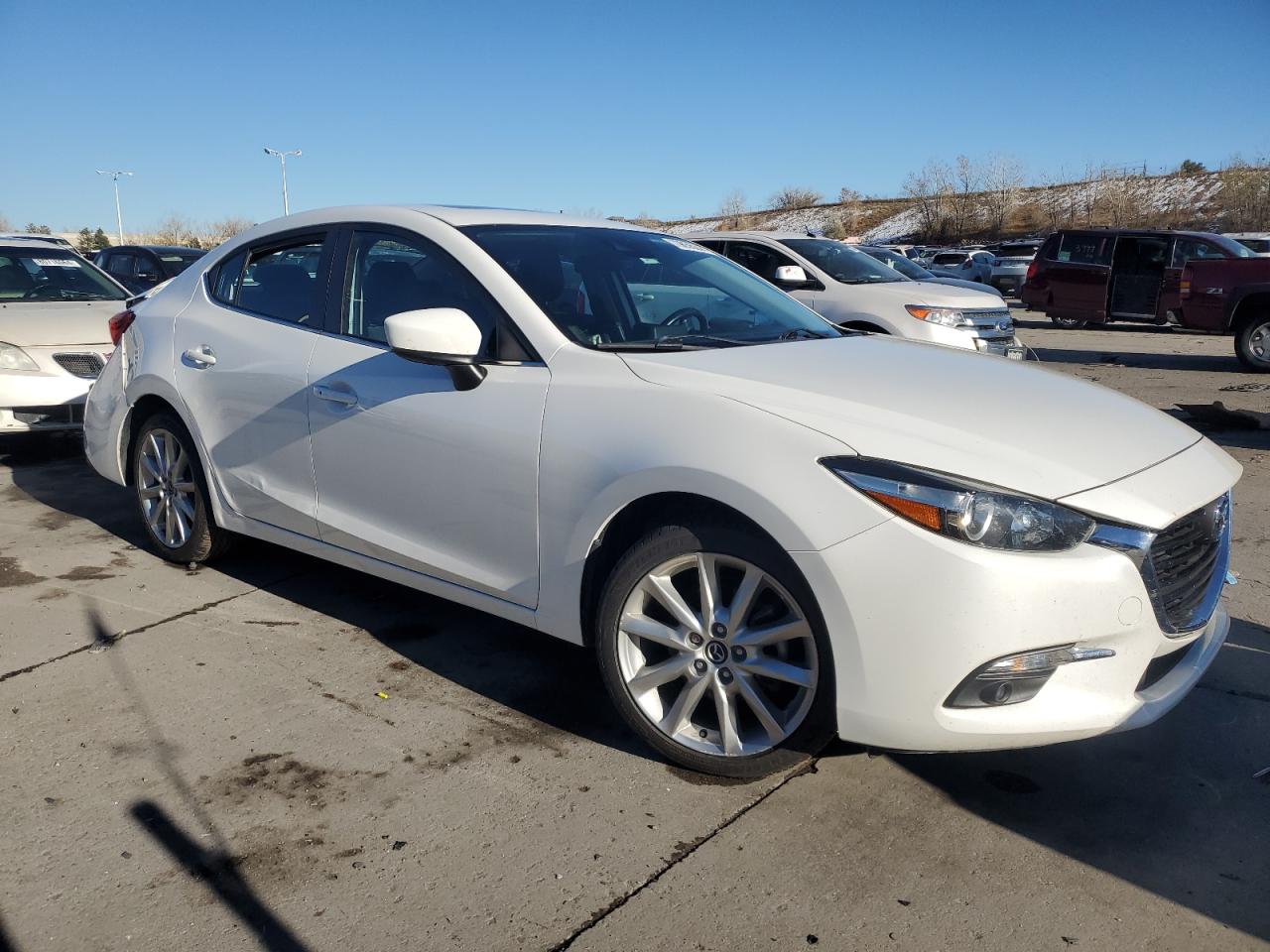 Lot #2991946216 2017 MAZDA 3 GRAND TO