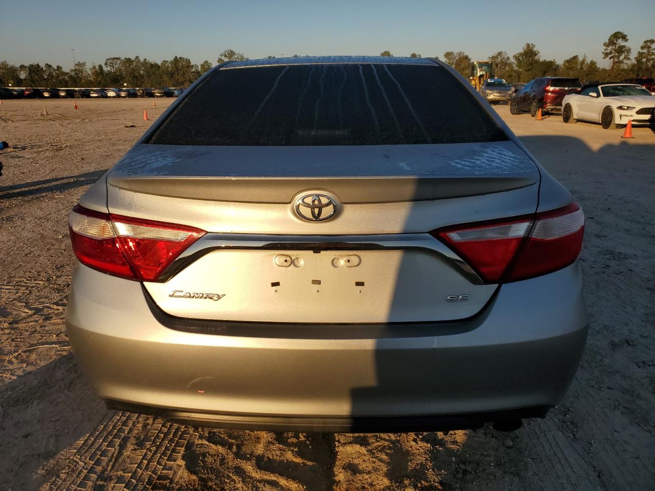 Lot #3030618092 2017 TOYOTA CAMRY LE