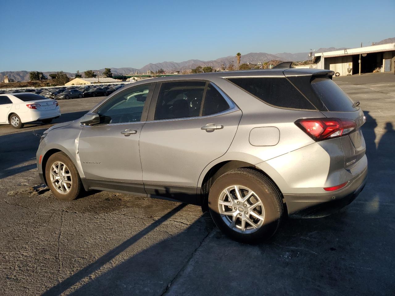 Lot #3027131835 2023 CHEVROLET EQUINOX LT