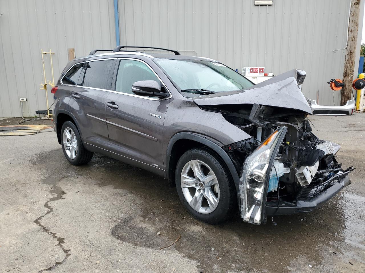 Lot #3027004763 2019 TOYOTA HIGHLANDER