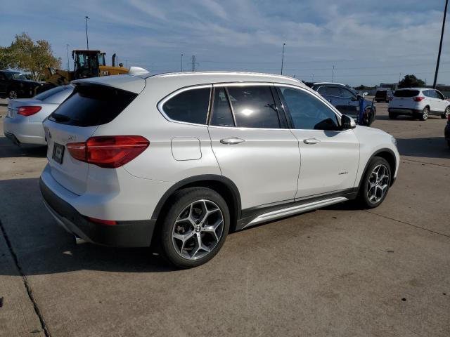 VIN WBXHT3C36H5F73930 2017 BMW X1 no.3