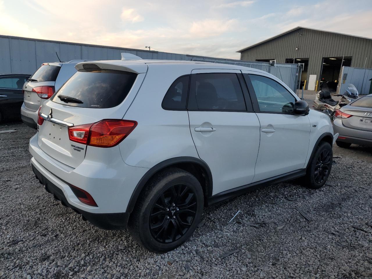 Lot #3028667304 2019 MITSUBISHI OUTLANDER